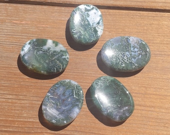 MOSS AGATE Worry Stone Natural Stone Hand Carved Gemstone Worry Stone