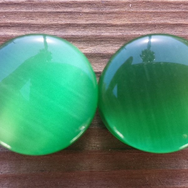 Pair of GREEN CATS EYE Plugs Gauges Body Jewelry Double Flared - Pick Size