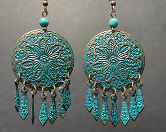 Earrings catching Native American dream, turquoise pearl