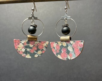 Japanese pattern earrings,matte obsidian pearl crochet stainless steel