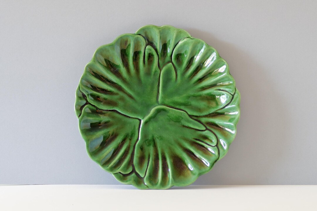 cemar-california-pottery-green-leaf-plate-high-glaze-majolica-style