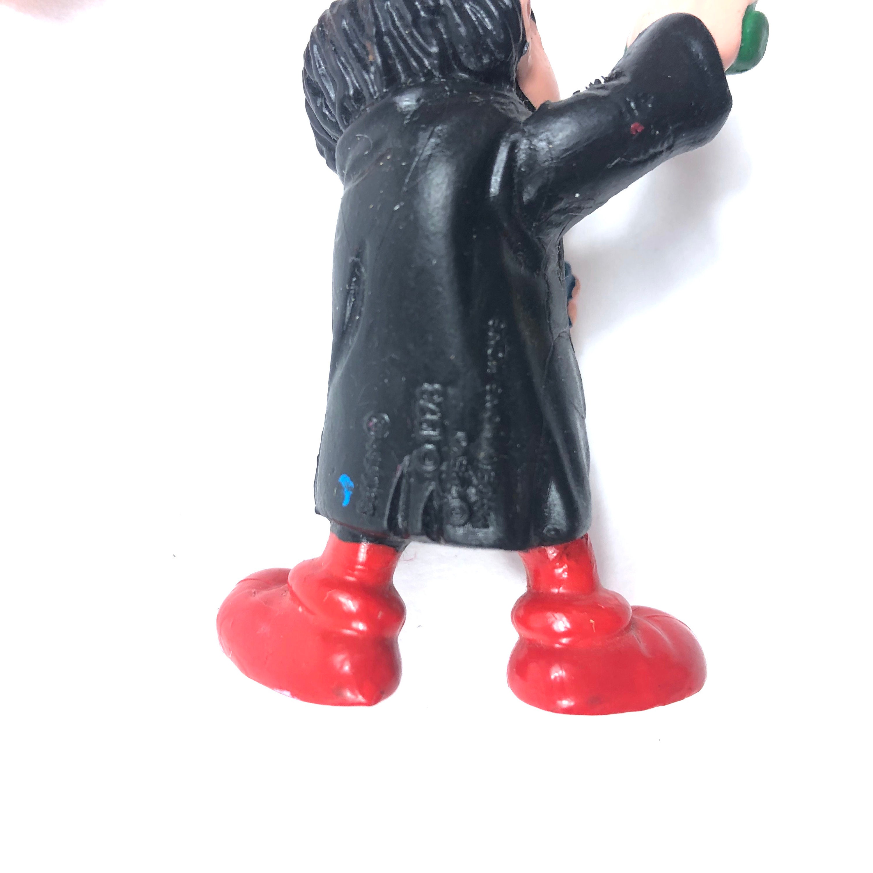 gargamel and azrael toys