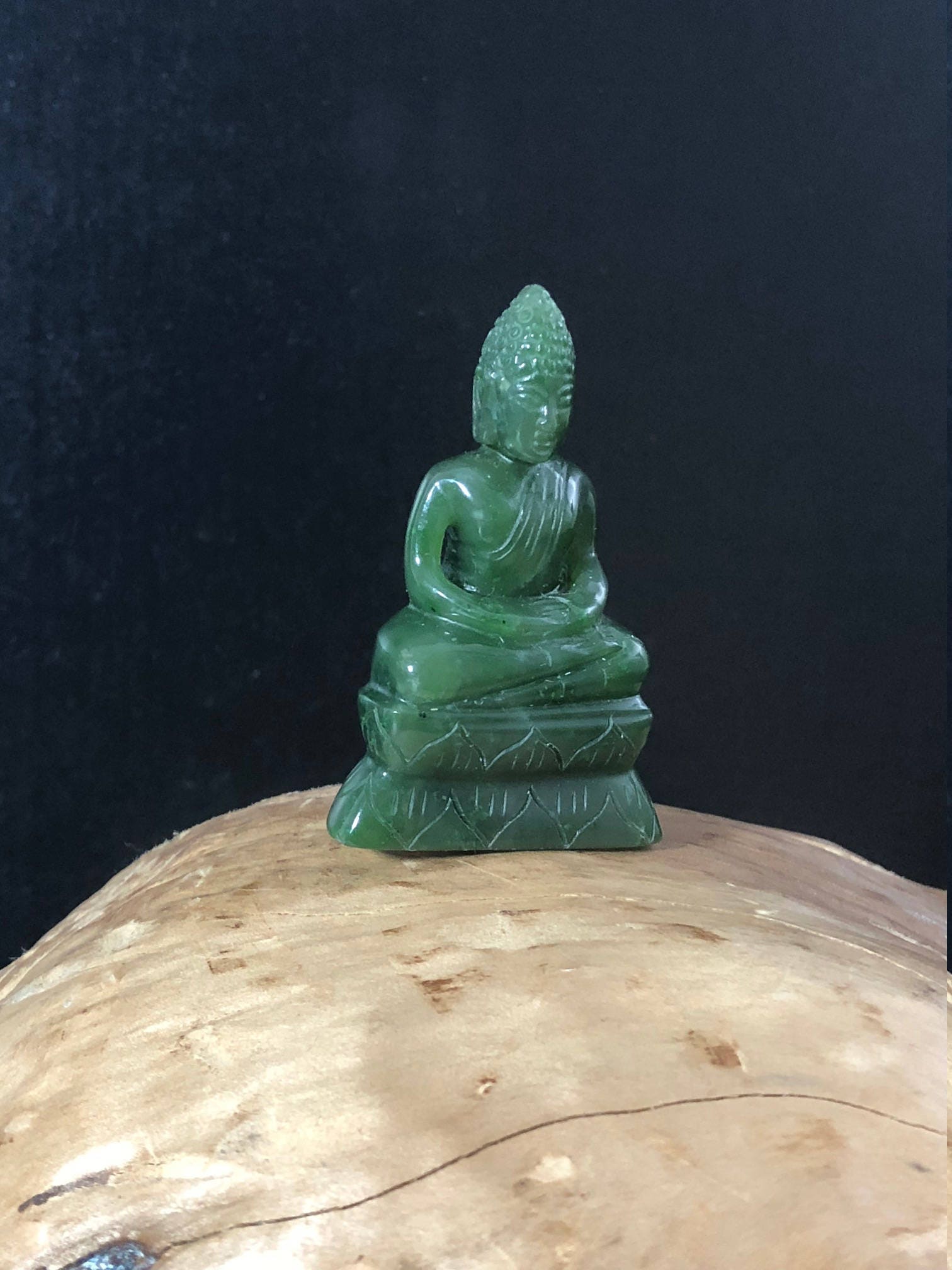 カナダ産翡翠タイ仏像彫刻 - 3サイズあり、翡翠彫刻、翡翠仏像 - Etsy 日本