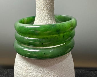 Canadian Nephrite Jade Bangle - 60mm x 11