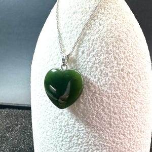 Dark Green Canadian Jade Heart Pendant - 0576 - Green Jade - Natural Jade - Jade Necklace - 22mm
