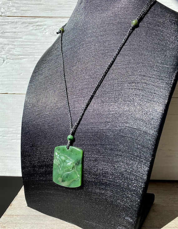 Jade wolf best sale pendant