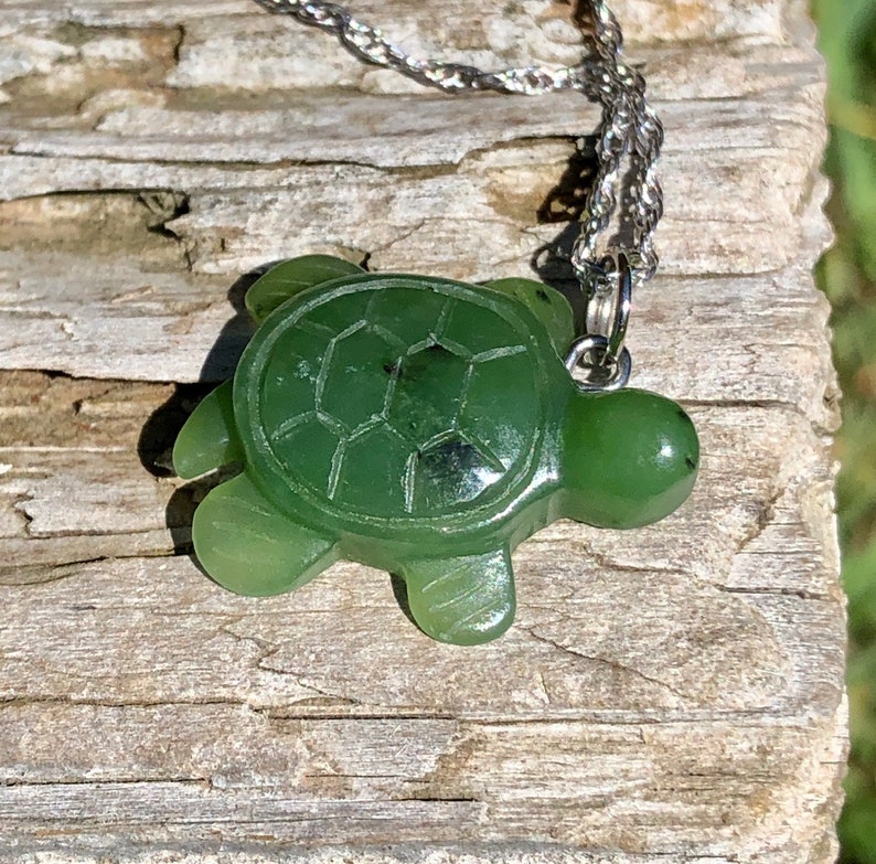 jade turtle figurine