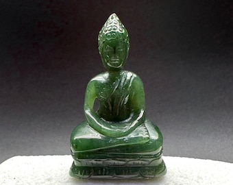 カナダ産翡翠タイ仏像彫刻 - 3サイズあり、翡翠彫刻、翡翠仏像 - Etsy 日本