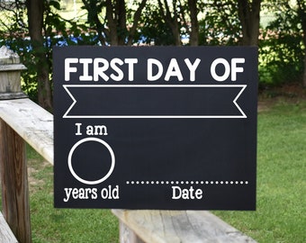 Chalkboard First and Last Day of School Sign - 1st & Last Day Chalkboard Sign, Chalkboard School Sign, Back to School Board, School Sign