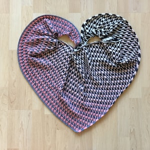 Crochet Pattern: Crochet Shawl Pattern, Fingering Crochet Shawl, Gradient Shawl, Whirl Shawl, Triangular Crochet Shawl - Instant Download
