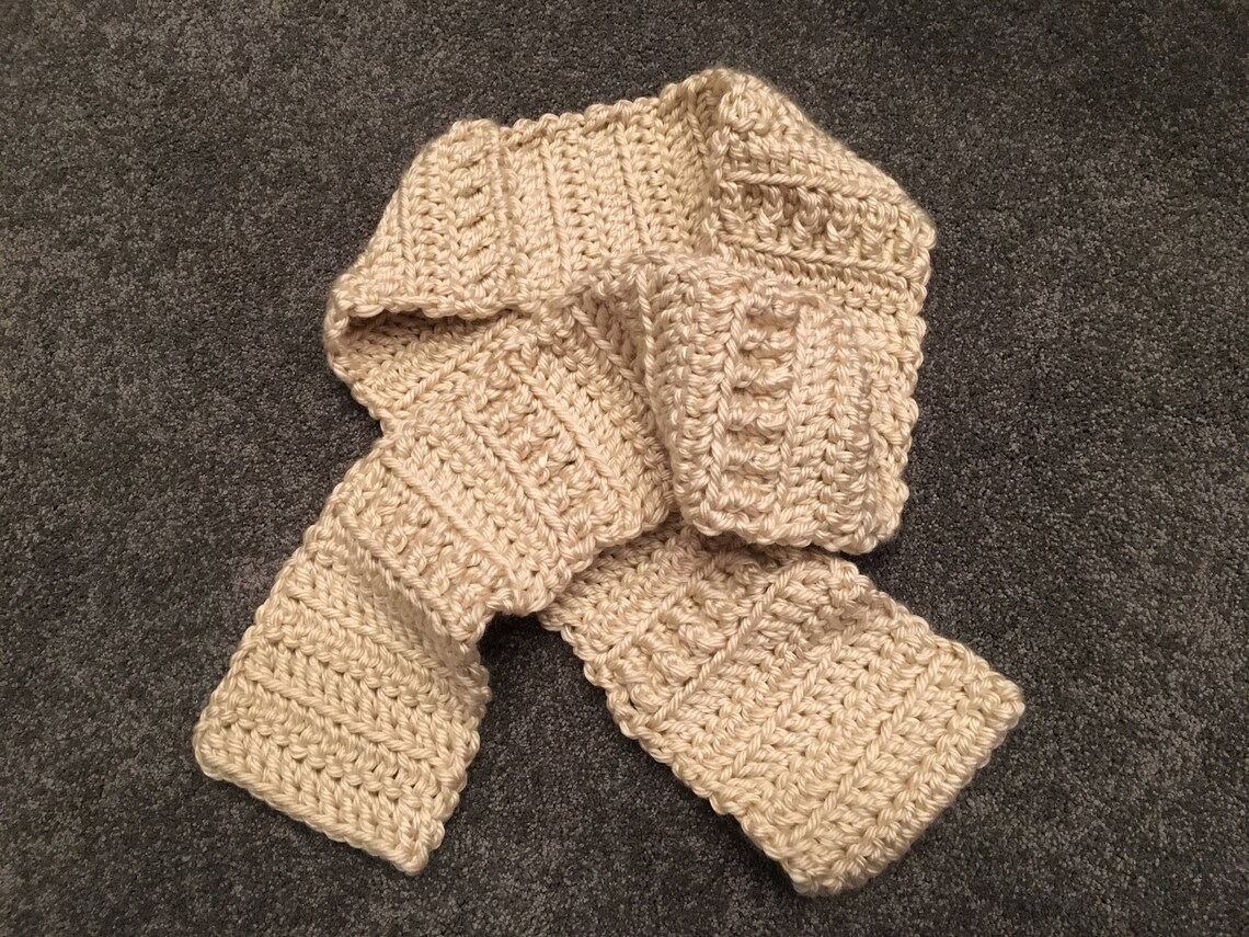 Brumal Scarf Pattern: Cozy Winter Scarf - Instant Download - Etsy