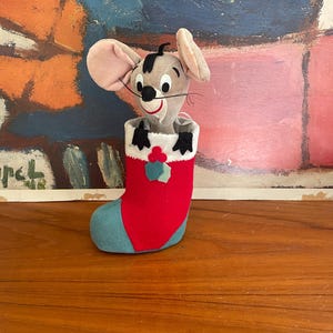 Vintage Dakin Dream Pets Christmas Mouse