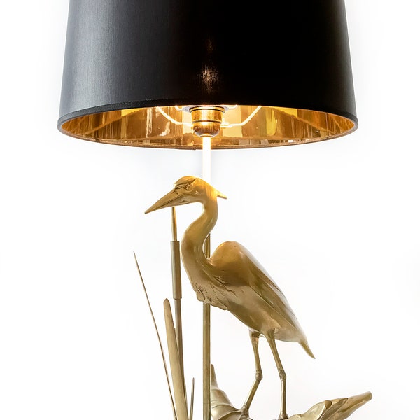 Vintage französische Messing Tischlampe mit Vogelfigur von Maison Charles