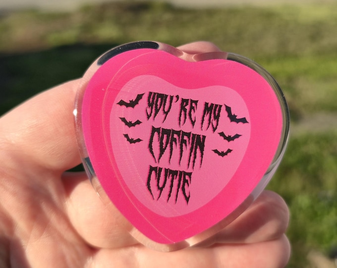 Coffin Cutie Heart Magnetic Phone Grip