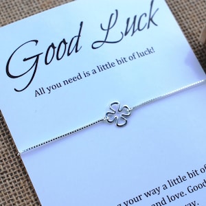 Good Luck Armband Sterling Silber Vier Blätter Klee Blumen Charm Armband gewachste Schnur St Patircks Armband Wunscharmband Inspirationskarte