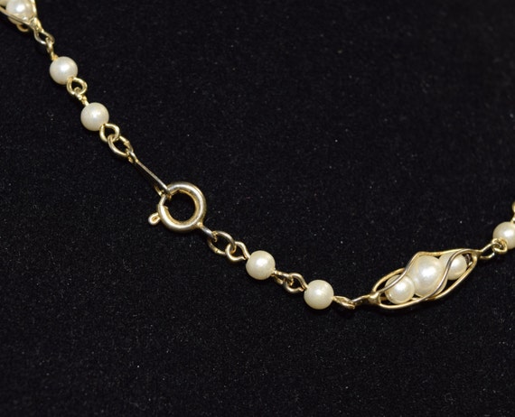Vintage Necklace - Pearl Bead and Gold Tone Neckl… - image 4