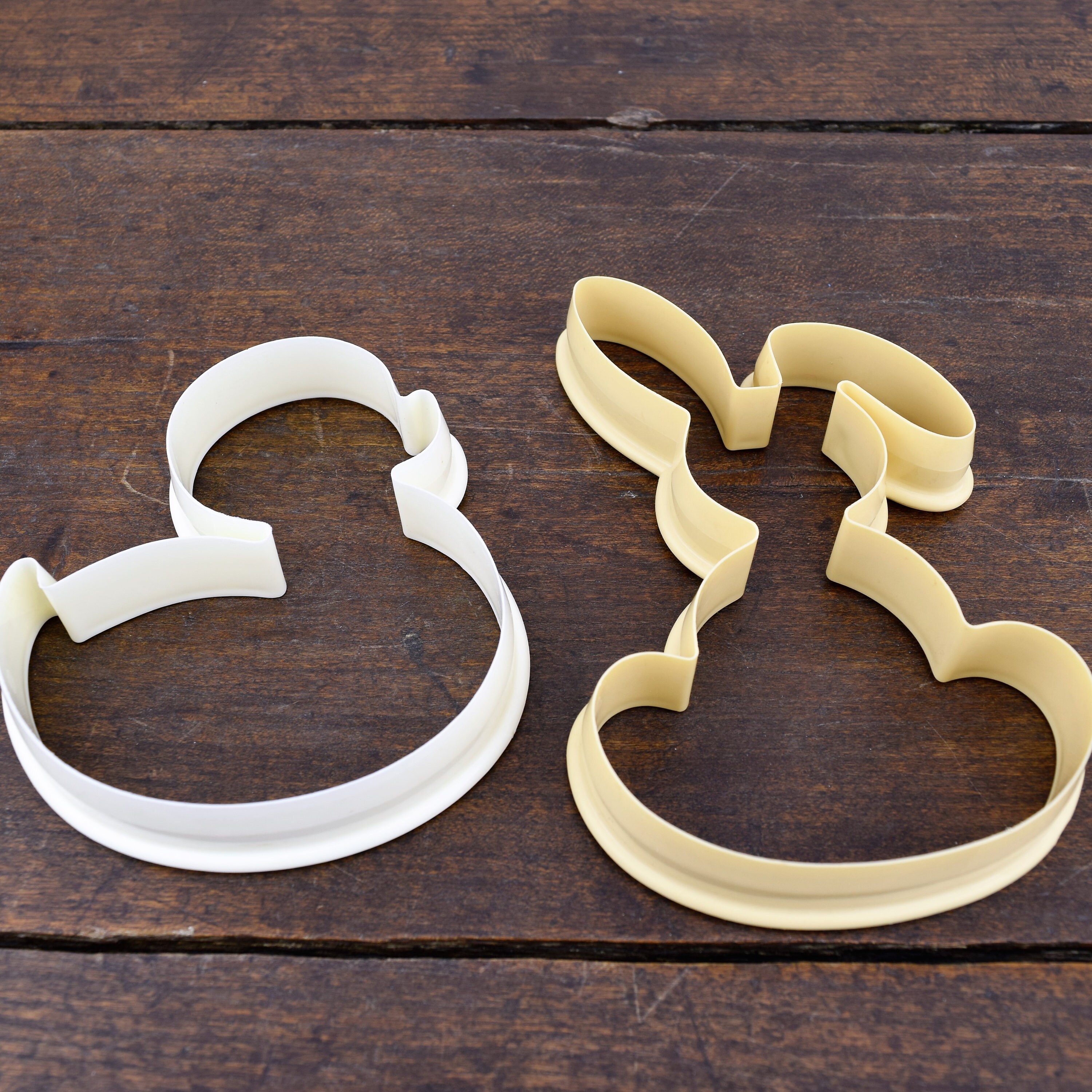 Vintage Easter Cookie Cutters Set of 2 Vintage Cookie Etsy
