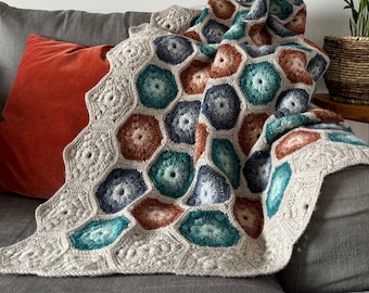 Crochet Afghan Pattern | Hexagon Puff Stitch Motifs | Cot Blanket | Lap Throw | Joined Motifs | Baby Blanket