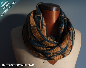 Tenement Cowl Crochet Pattern: 4ply of DK, advanced (UK Terminology)