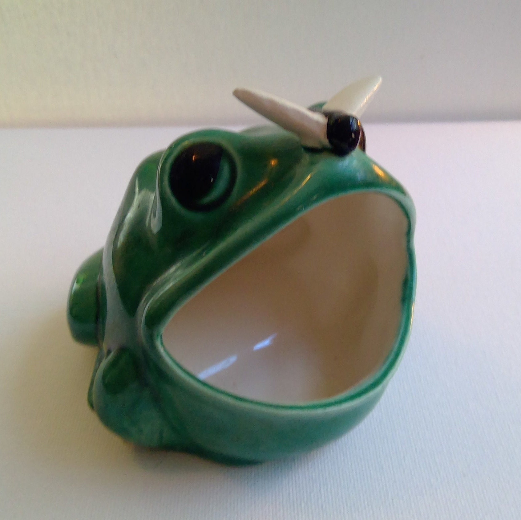Ceramic Frog Sponge Holder, Anthropomorphic Frog 