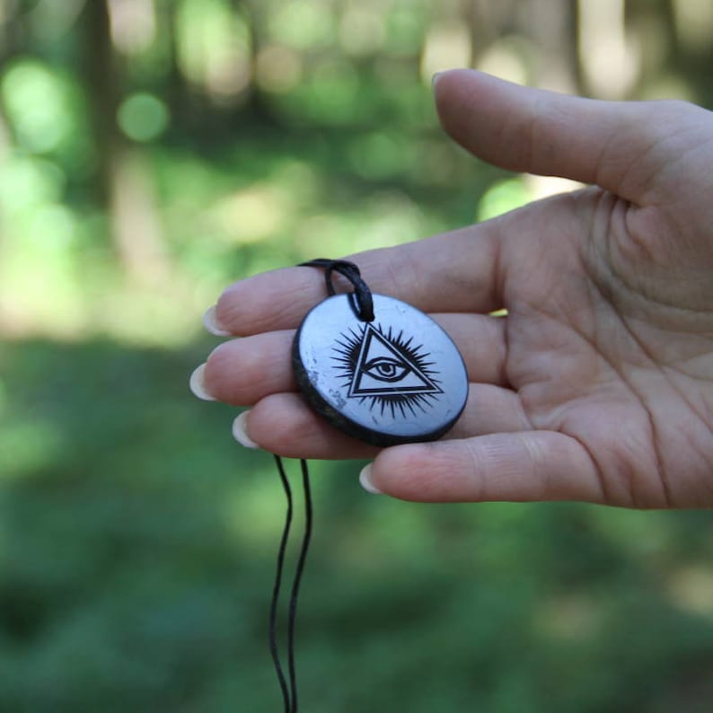 Circle Shungite Pendant with Engraving Different Styles Schungit for EMF Protection Energy Root Chakra Pendant Karelian Heritage
