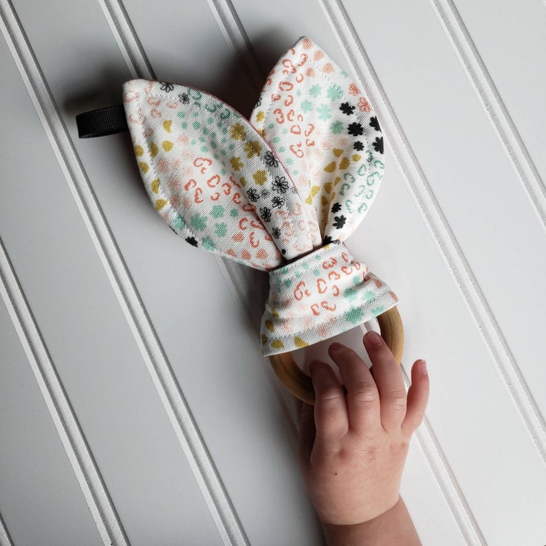 Wildflower Crinkle Tag Teether Crinkle Baby Toy Baby Crinkle Etsy