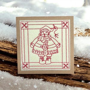 Cartão de Natal bordado estilo loja de campo - Papai Noel - Cartão Kraft primitivo de fazenda - 5" x 5" NOVO PARA 2025