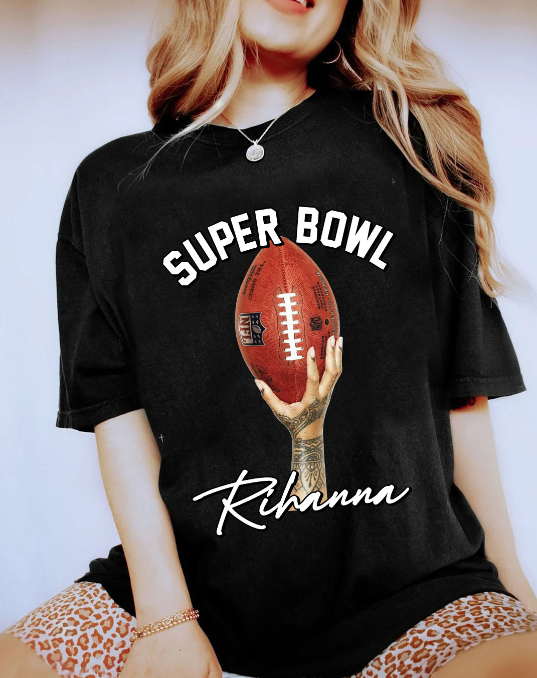 Rihanna Bowl Just Here For Halftime Show T Shirt