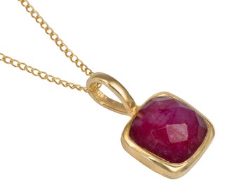 Ruby Quartz Pendant Necklace in Gold Plated Sterling Silver with a Faceted Square Shaped Gemstone