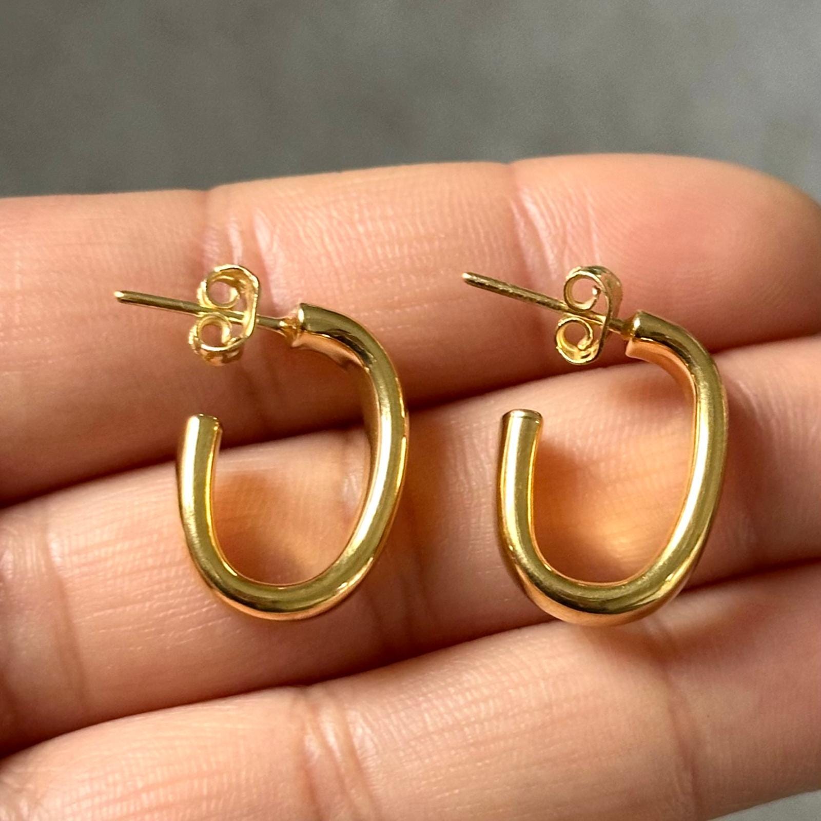 Boucles D'oreilles Créoles Ovales En Argent Sterling Plaqué Or - Neuf Avec étiquettes Jewellerybox