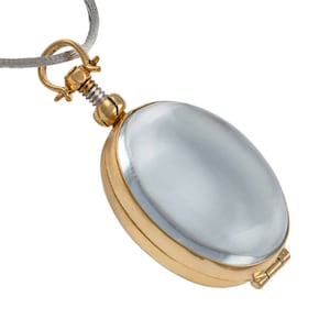 Oval Gold Plated Silver Glass Locket with Cord for Photos, Ashes, Hair, & Keepsakes (Magnifying Glass Medallion Locket), 22mm Medium Size