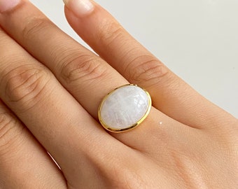 Cabochon Oval Cut Natural Moonstone Gemstone Gold Plated Statement Solitaire Sterling Silver Ring