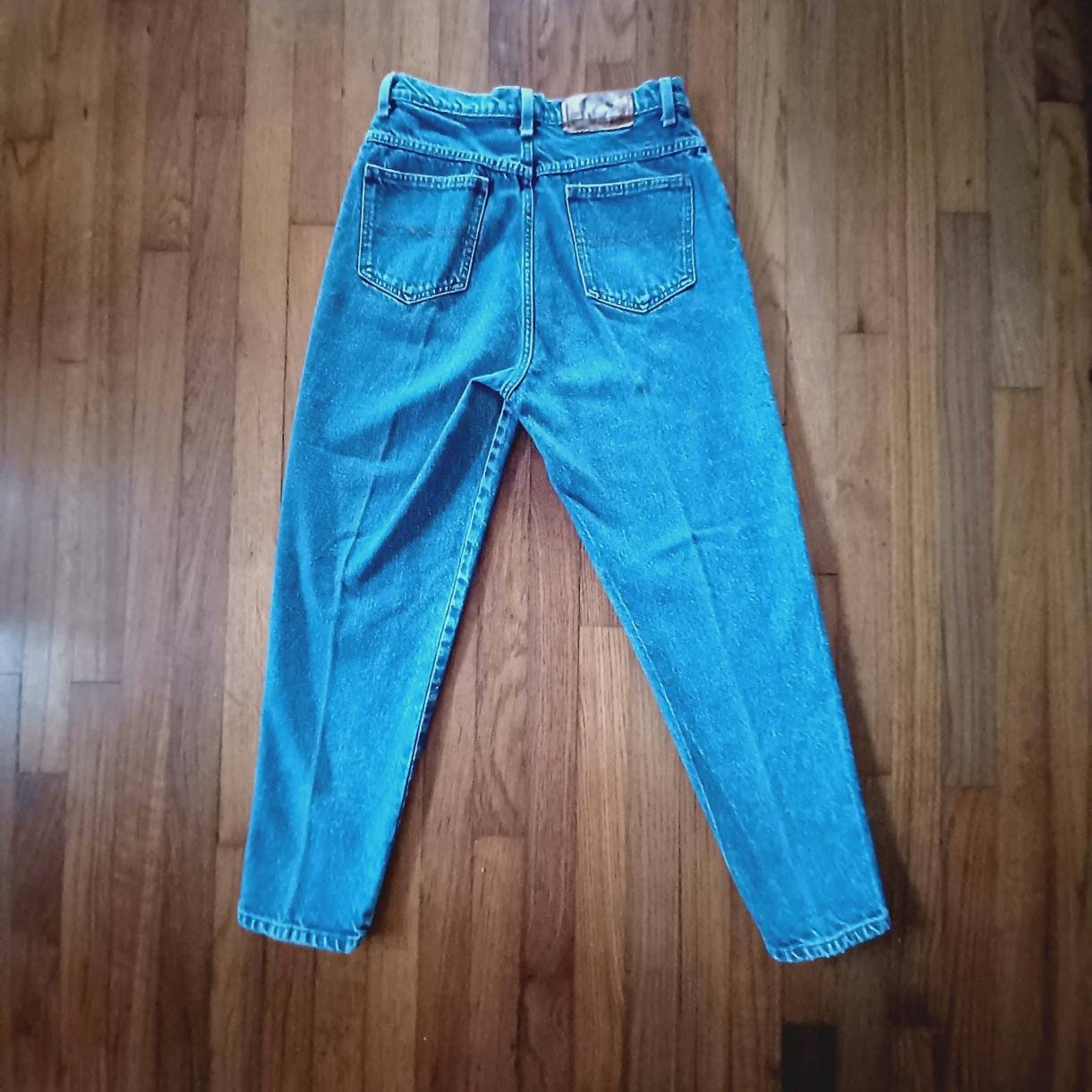 Vintage Stone Washed High Waisted Mom Jeans Size 12 by Faded Vintage Stone Washed High Waisted Mom Jeans Size 12 by Faded