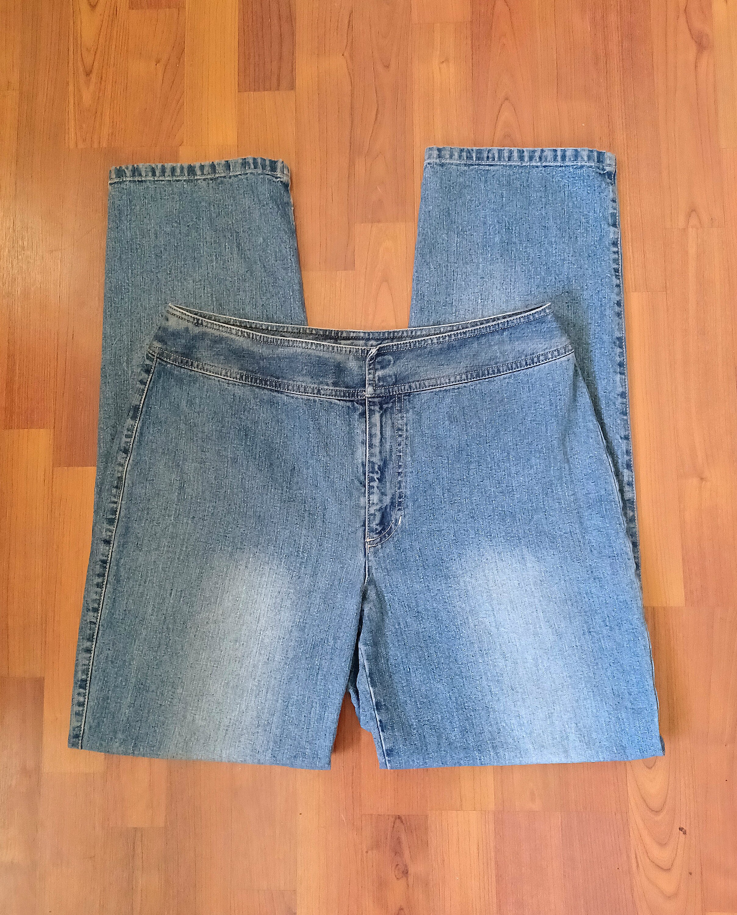 Women in cheap pocketless jeans