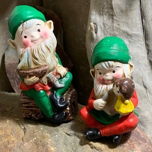 1970s Homco Santa Elves #5205 Pair Mid Century Figurines (set of 2) Christmas Ornaments Ceramic Decor Taiwan