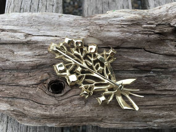 1940s Gold tone Yellow Rhinestone Floral Brooch M… - image 2