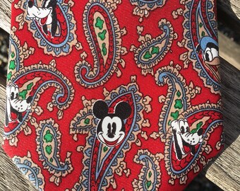 Lot De 4 Cravates EuroDysney 100% Soie - Motifs Disney, Neuves Sans étiquettes