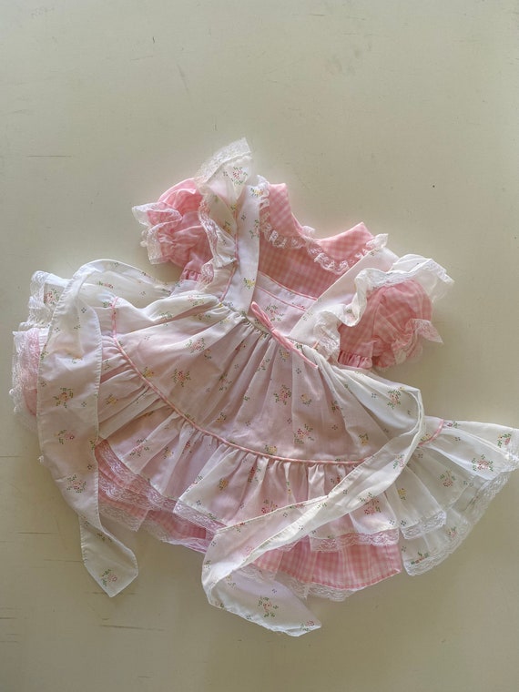 Vintage Baby Mini World Pinafore Lace Apron Dress… - image 1