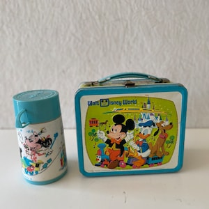 Vintage Walt Disney World Metal Lunch Box & Thermos Country Bear