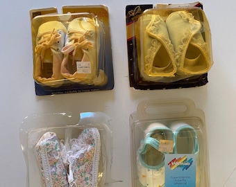 Vintage Baby Girl Shoes New in Package Floral Lace Pastel Hearts Color Block Newborn Size 0