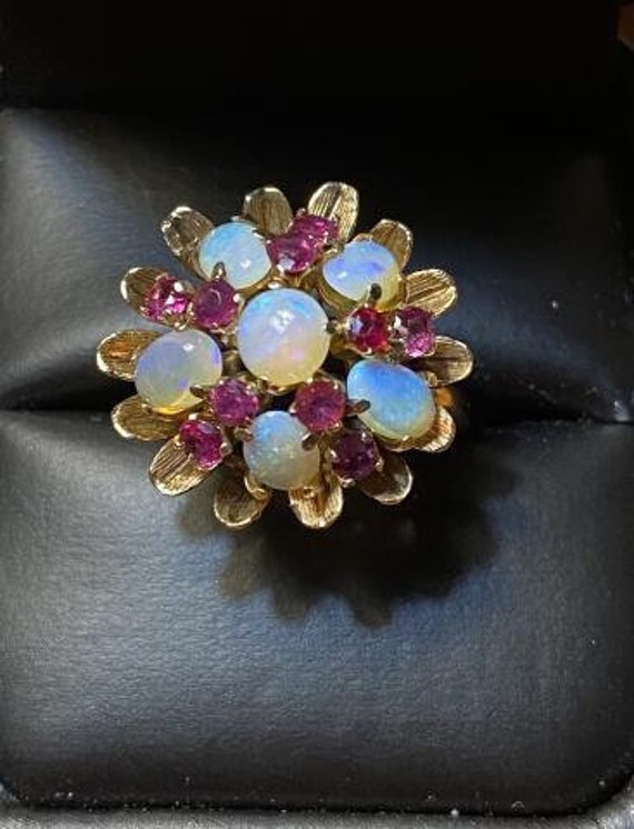 Lovely Antique Natural Opal and Ruby 18k Yellow Go