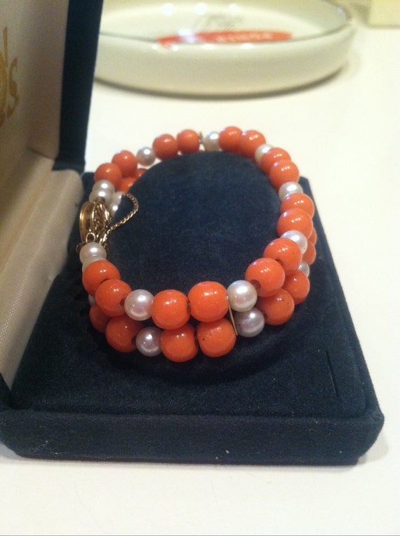 Very Fine Quality Antique Natural Coral and Pearl… - image 2