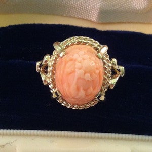 Super Lovely Antique 14k Natural Carved Pink Coral Ring