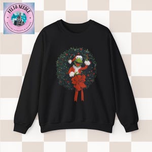 Felpa retrò di Babbo Natale Kermit, maglione girocollo anni '80 e '90, abbigliamento meme natalizio, pullover natalizio unisex, regalo di Natale divertente, hipster vintage Black