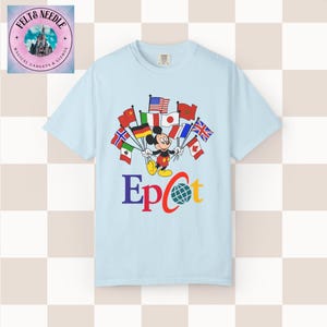 Camiseta Comfort Colors de inspiración vintage de Mickey Mouse para Epcot World Showcase Chambray