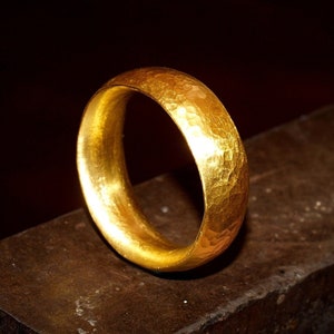 8mm Heavy 24k Gold Ring - Comfort Fit Style - Big Gold Wedding Band ...