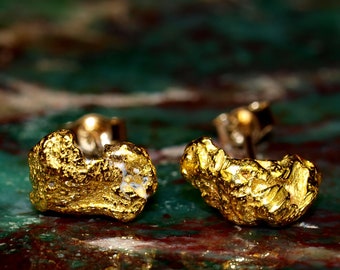 Old MINERS Tin With Large Faux Gold Nuggets Helps An Independent Miner GOLD NUGGET Replicas Heavy Gold Painted Iron Stones Display Item
