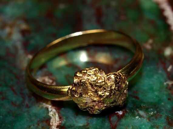 Natural gold ring store