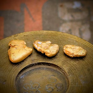 Raw Placer Gold Nuggets - California Gold - Genuine Gold Nuggets - Rare Gold Mineral Specimens - Precious Metal 2.32 grams (N2304)