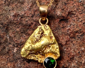 Gold Nugget Pendant Chrome Diopside Brilliant Green Gemstone